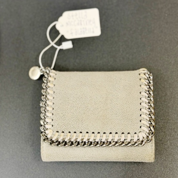 Stella McCartney Falabella Silver Wallet - Picture 1 of 6